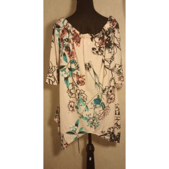 ECI New York Women's Size Large Floral Off Shoulder Asymmetrical Blouse - Picture 1 of 7